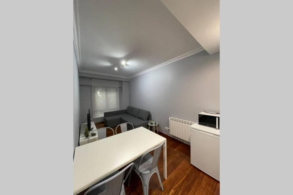 Apartamento Centrico カストロ・ウルディアレス エクステリア 写真